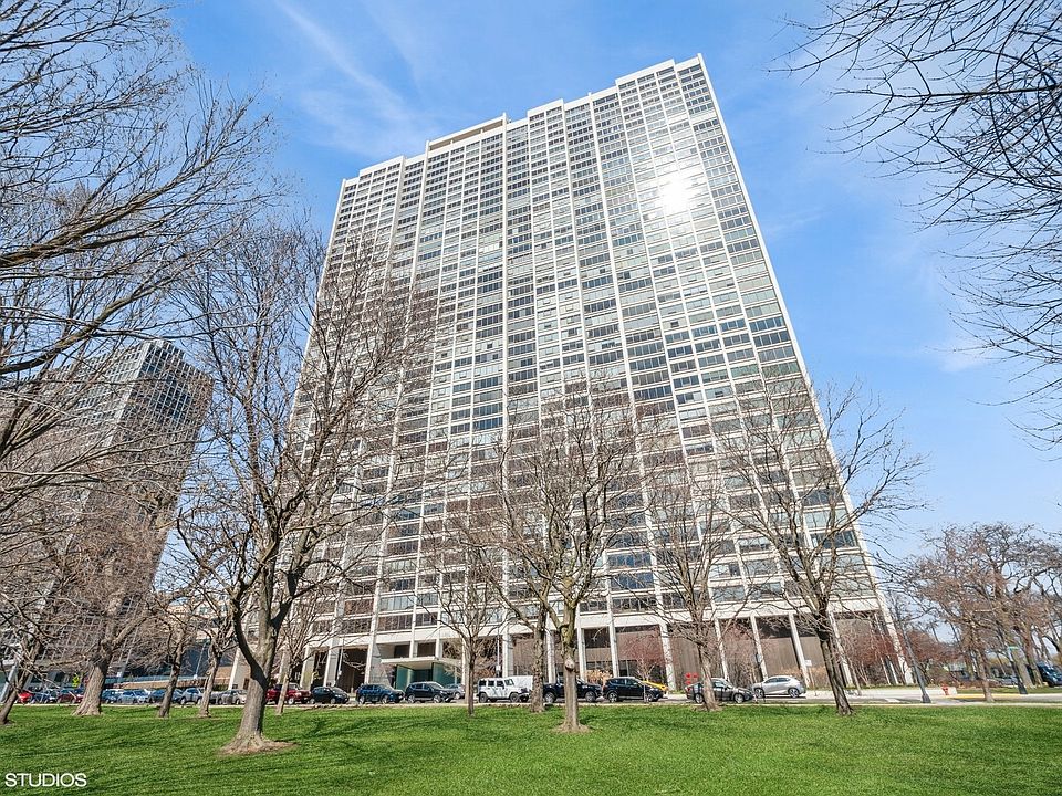 1st image of 2800 N Lake Shore Dr APT 3417