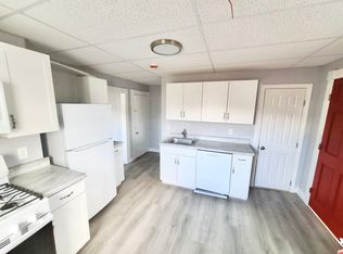 152 Lakeview Ave #1, Lowell, MA 01850