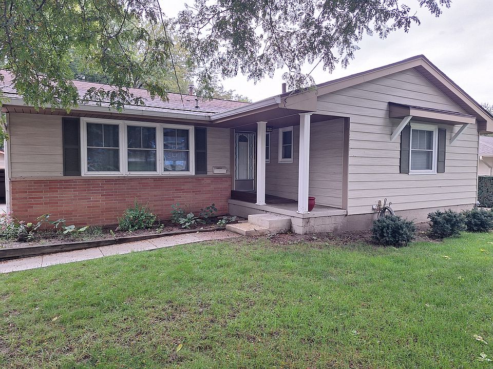 1st image of 3017 Meadow Ln