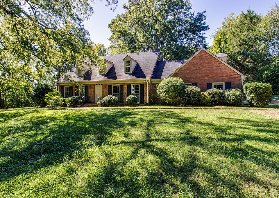 1st image of 1501 Hillsboro Rd