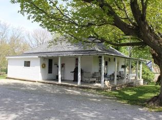 206 W Arthur St, Sidney, IN 46562