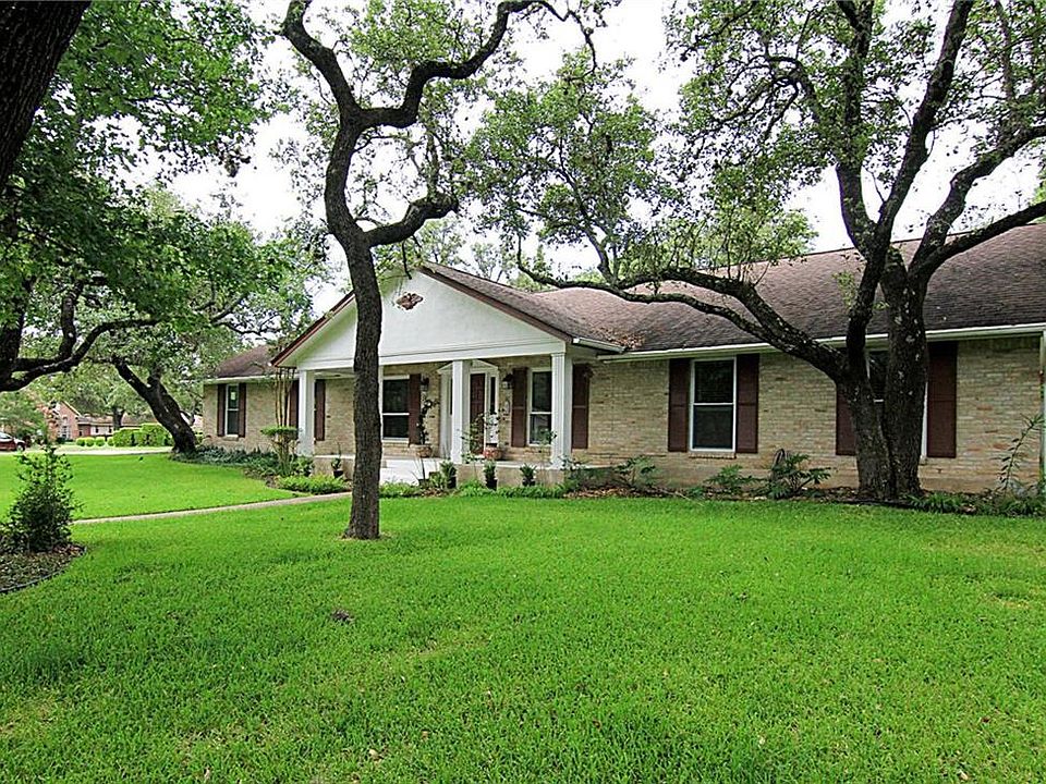 1st image of 9903 Brandywine Cir