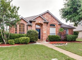 824 Pinnacle Cir, Lewisville, TX 75077