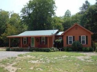275 Gobbler Branch Ln, Savannah, TN 38372
