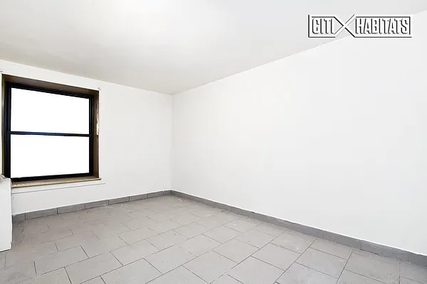 Rented by Citi Habitats | media 11