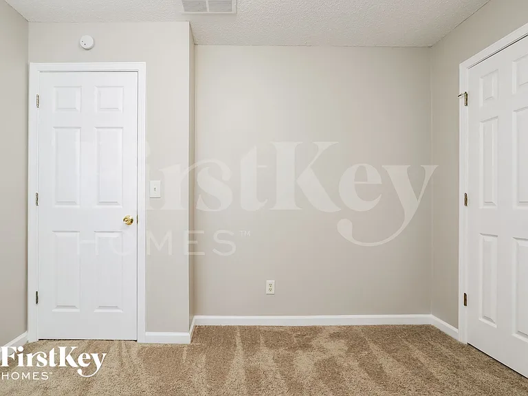 55 Foster Trace Dr — Photo 13