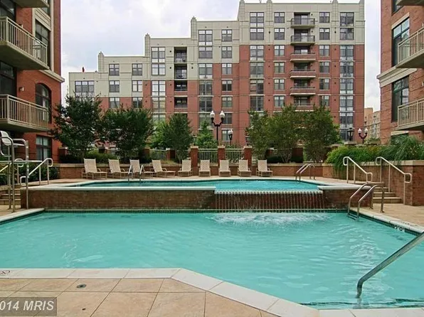 1201 N Garfield St APT 304, Arlington, VA 22201