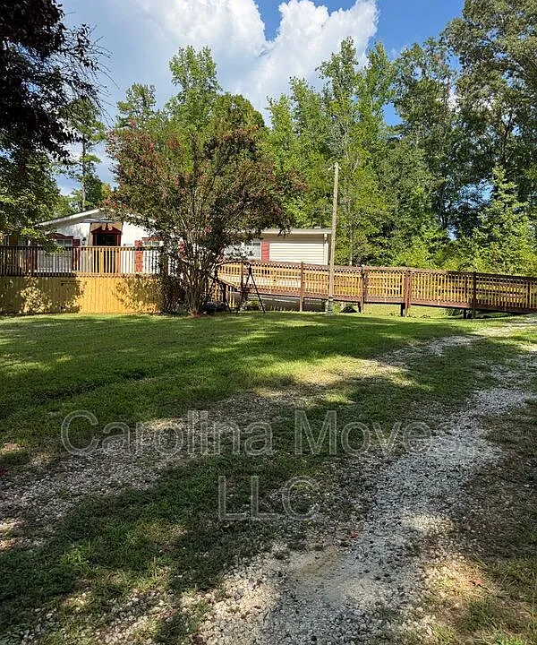 906 Rolling Meadows Rd