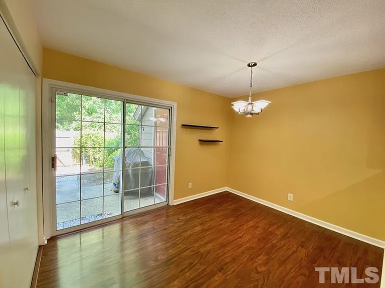 2126 Alpine Rd — Photo 7