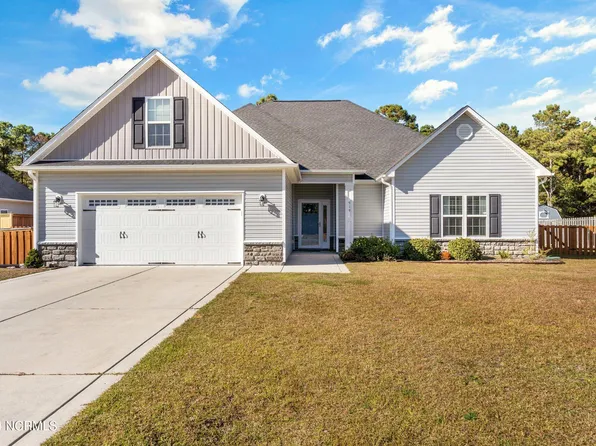 519 Saratoga Road, Sneads Ferry, NC 28460