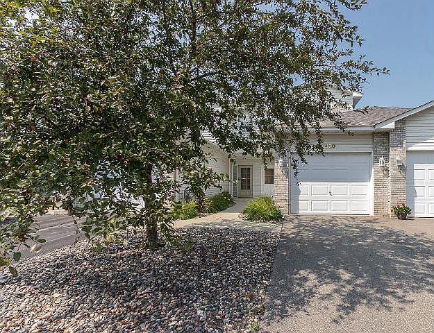 1st image of 320 Archibald Ln #320