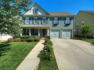 1012 Harrogate Ln, Matthews, NC 28104