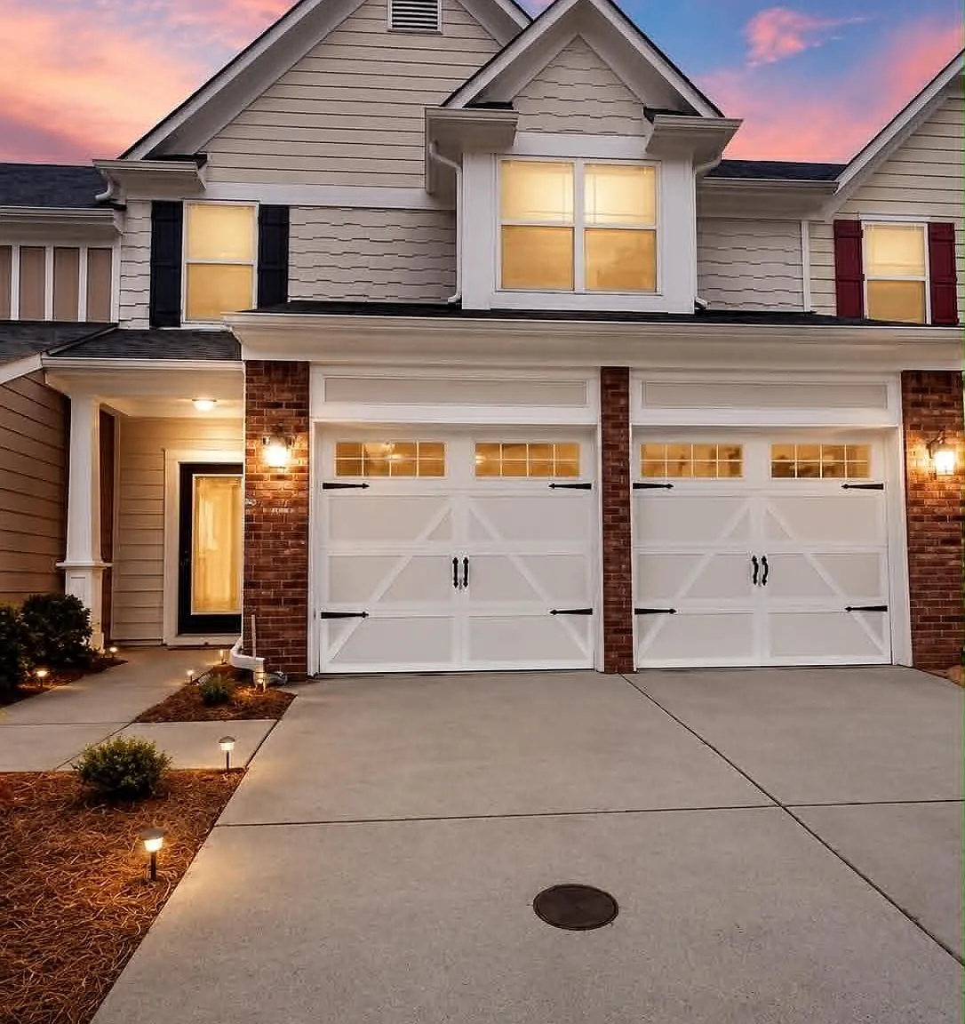 3 bed, 2.5 bath, 1844 sqft, $2,300 — Photo 2