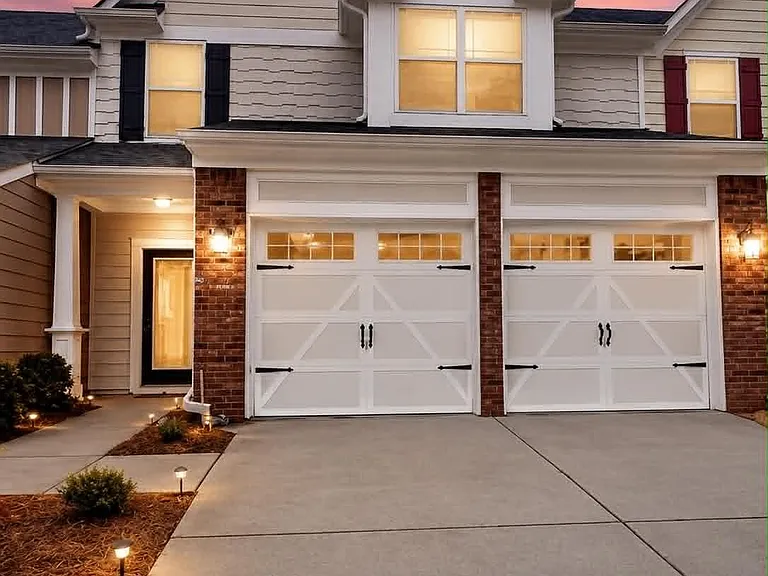 3605 Silver Brooke Ln NW — Photo 2