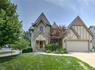 8701 NW 85th Ter, Kansas City, MO 64153