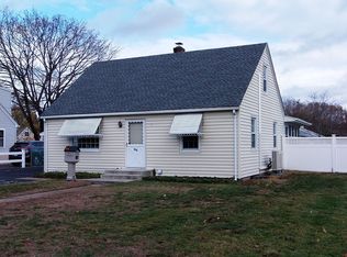 292 Douglas Dr, Meriden, CT 06451