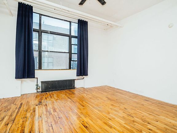 3rd image of 476 Jefferson St APT 311