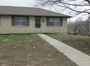 7114 N Park Ave, Kansas City, MO 64118