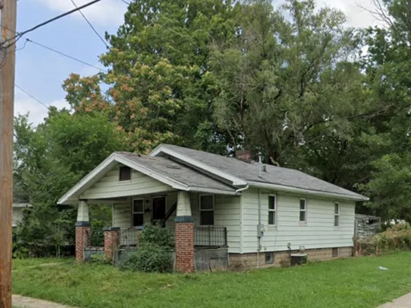 1234 N Woodford St, Decatur, IL 62521