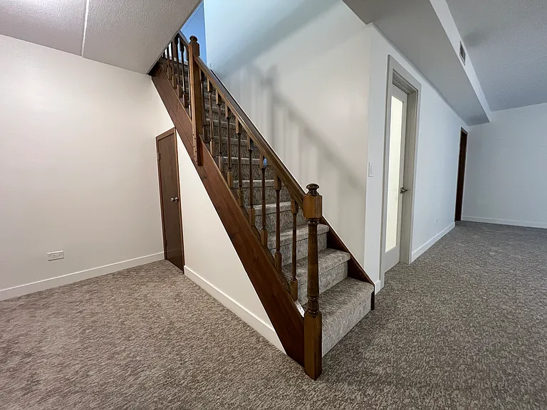 2416 W Foster Ave #1N — Photo 36