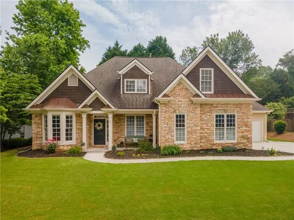 300 Brackin Trce, Grayson, GA 30017