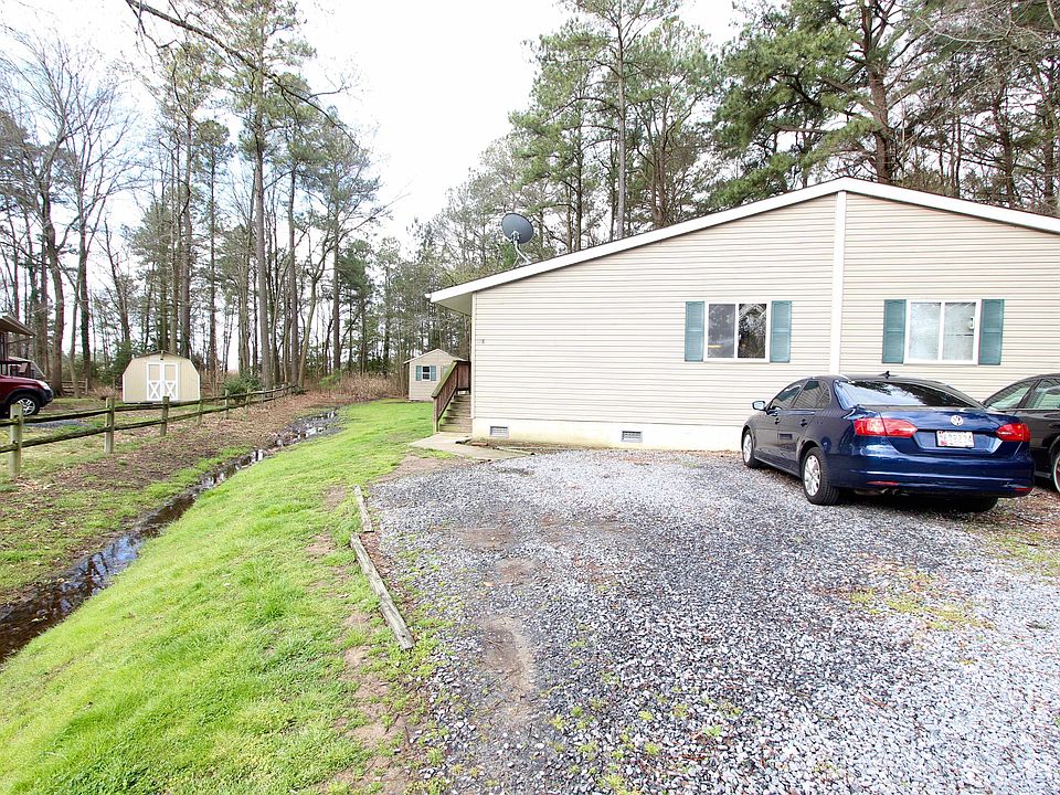 1st image of 118 Watermans Ct