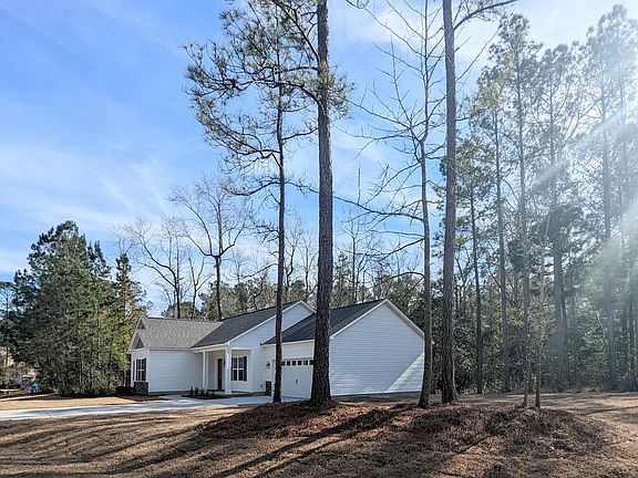 3rd image of 7137 Jennings Road NE