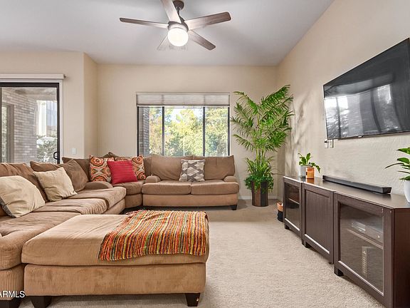 4th image of 2989 N 44th St Unit 2029