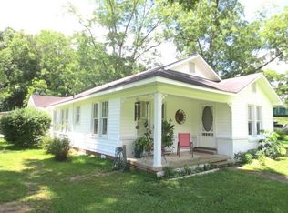 211 E Paulding Rd, Ellisville, MS 39437