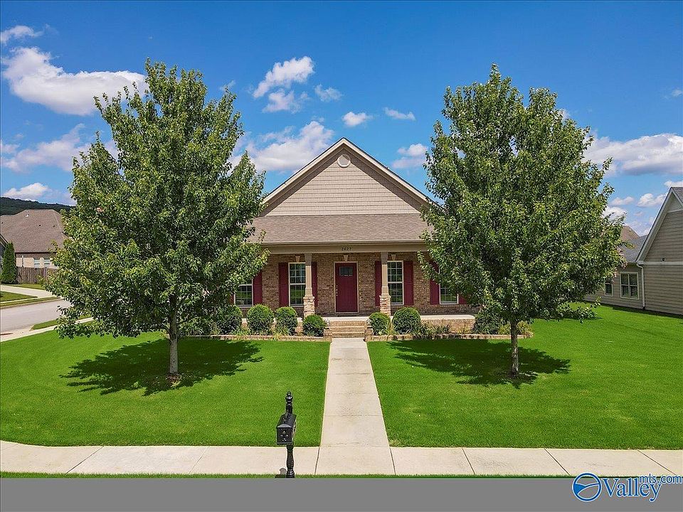 1st image of 2627 Mountain Stream Way