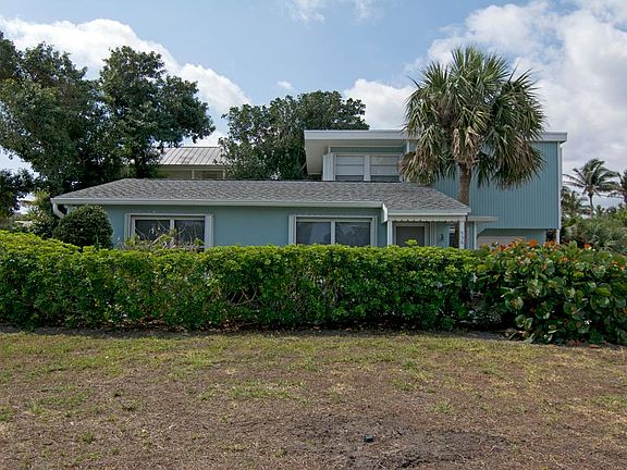 3rd image of 936 E Causeway Blvd