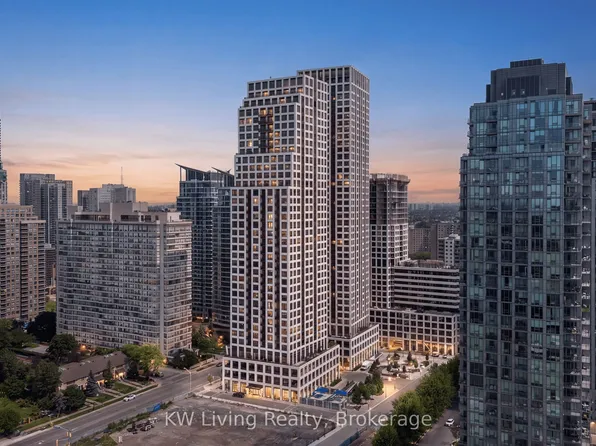 30 Elm Dr W #3502, Mississauga, ON L5B 0N3