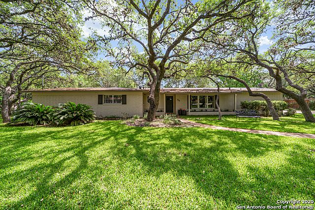1st image of 336 Meadowbrook Dr