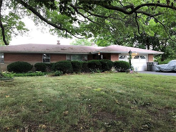 2nd image of 2350 Brewer Dr
