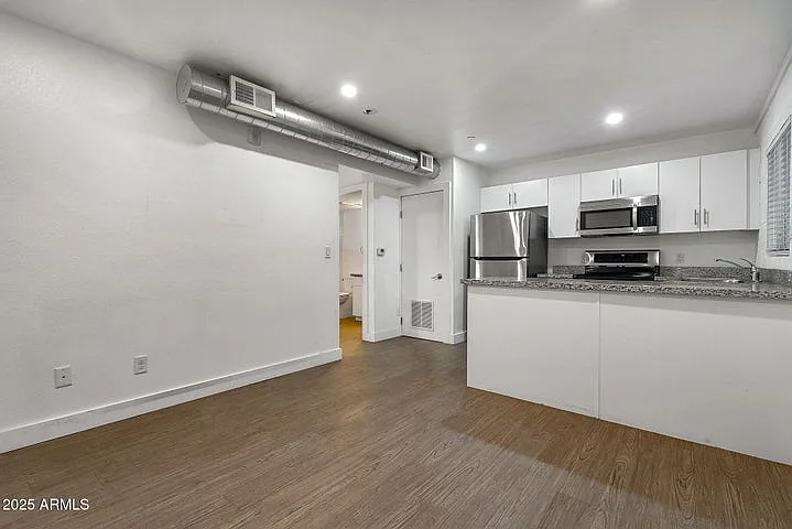 622 N 9th Ave — Photo 3