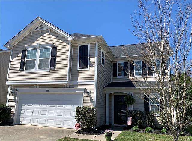 2nd image of 2323 Harwood Hills Ln