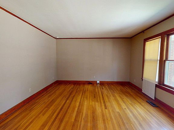 2nd image of 313 Forcum St