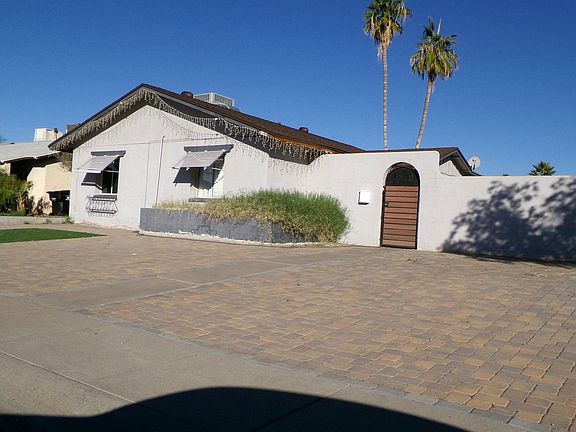 2nd image of 3360 W Mauna Loa Ln