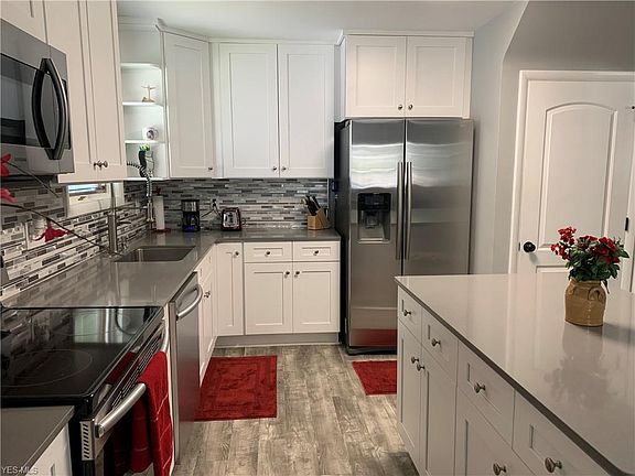 5th image of 7347 Markal Dr