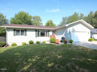 1101 22nd St NE, Watertown, SD 57201