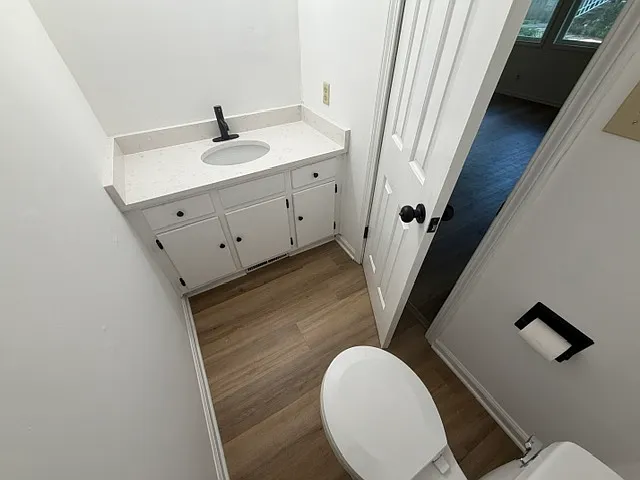 390 Micasa Dr — Photo 6
