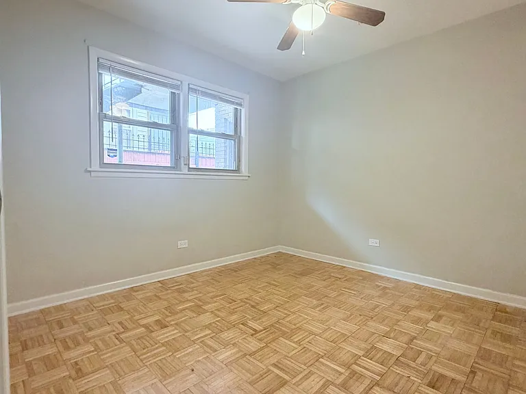 4159 W Oakdale Ave #1C — Photo 5