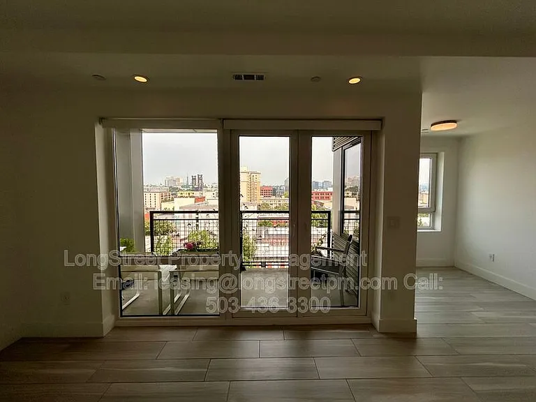 300 NW 8th Ave #902 — Photo 29
