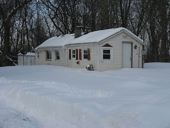 3rd image of 54 Grand Blvd