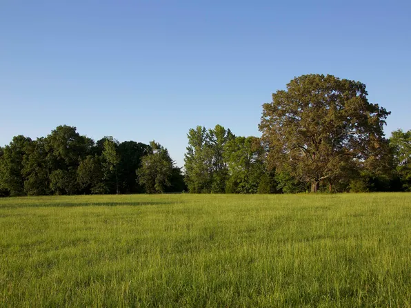 2185 S Slayden Rd, Holly Springs, MS 38635