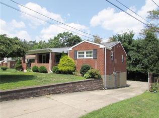 745 Clearview Dr, Verona, PA
