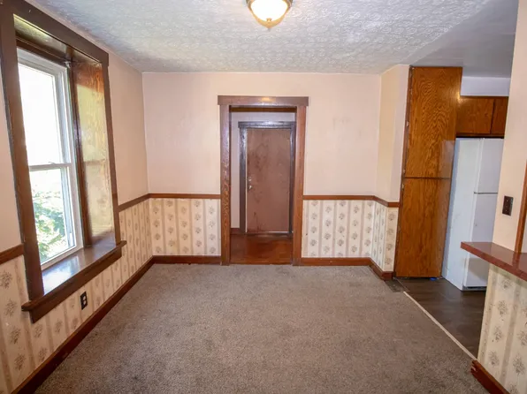 181 Chittenden St, Akron, OH 44306