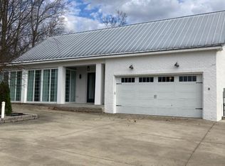1141B S Browns Ln, Gallatin, TN 37066
