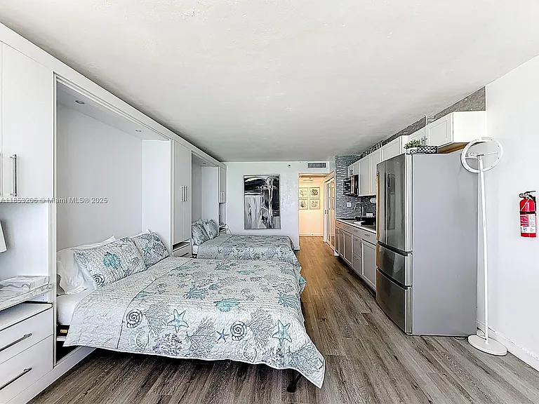 19201 Collins Ave #610 — Photo 18