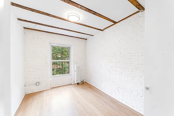 Rented by Corcoran | media 15